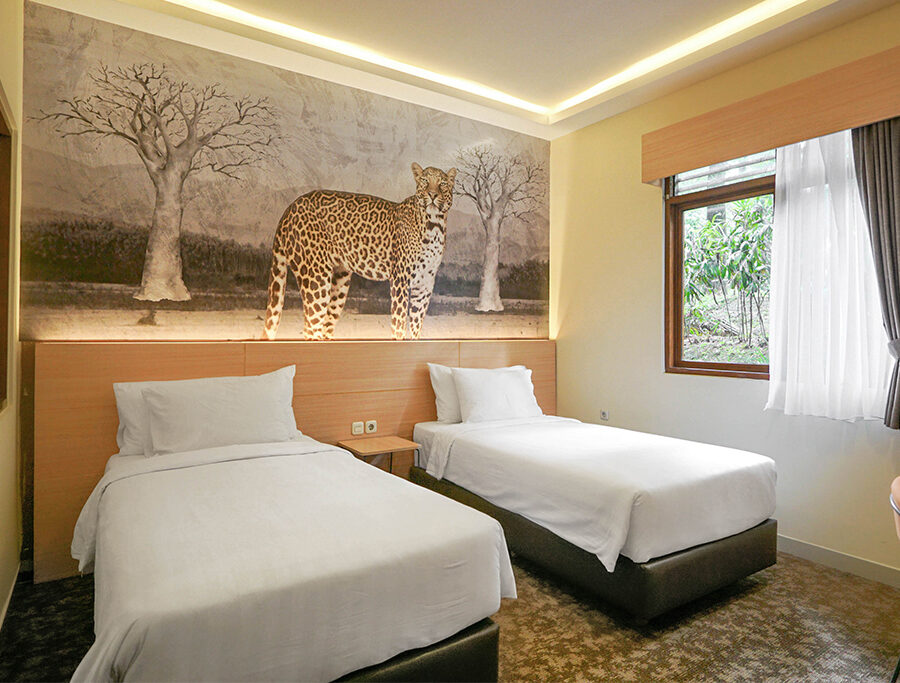 kamar leopard royal safari garden